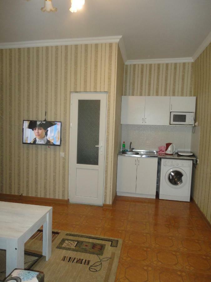 Like Home Guesthouse & Tours Jerevan Eksteriør bilde